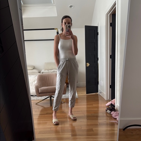 Save khaki Gray sweats Pants - Picture 1 of 3